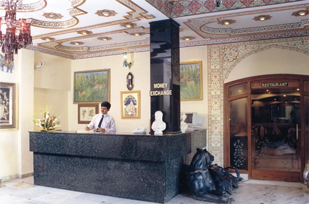 Hotel Aashish Jaipur Dış mekan fotoğraf