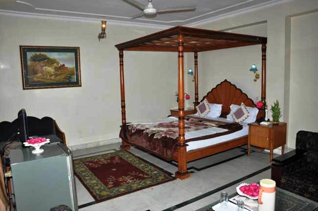 Hotel Aashish Jaipur Dış mekan fotoğraf