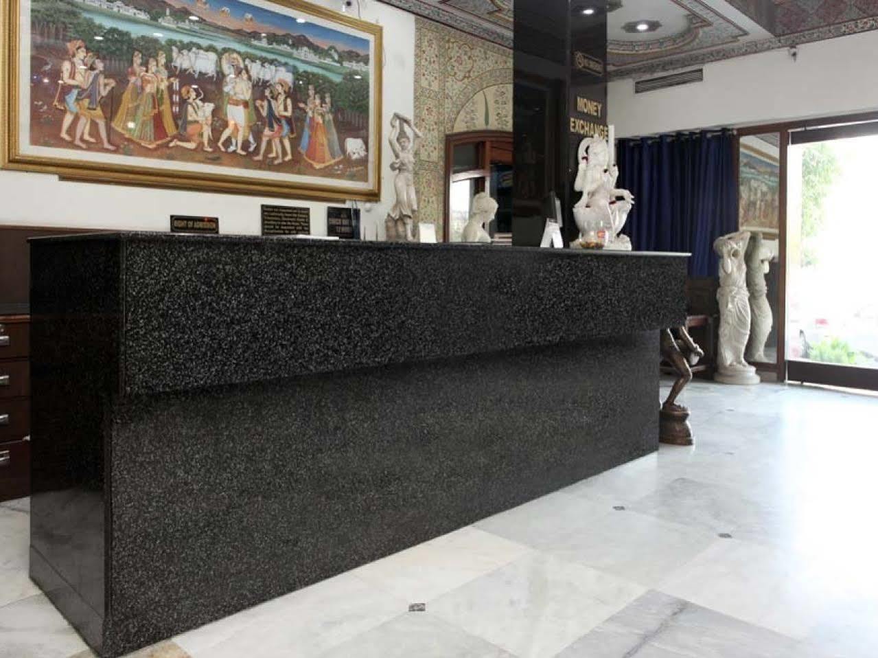 Hotel Aashish Jaipur Dış mekan fotoğraf