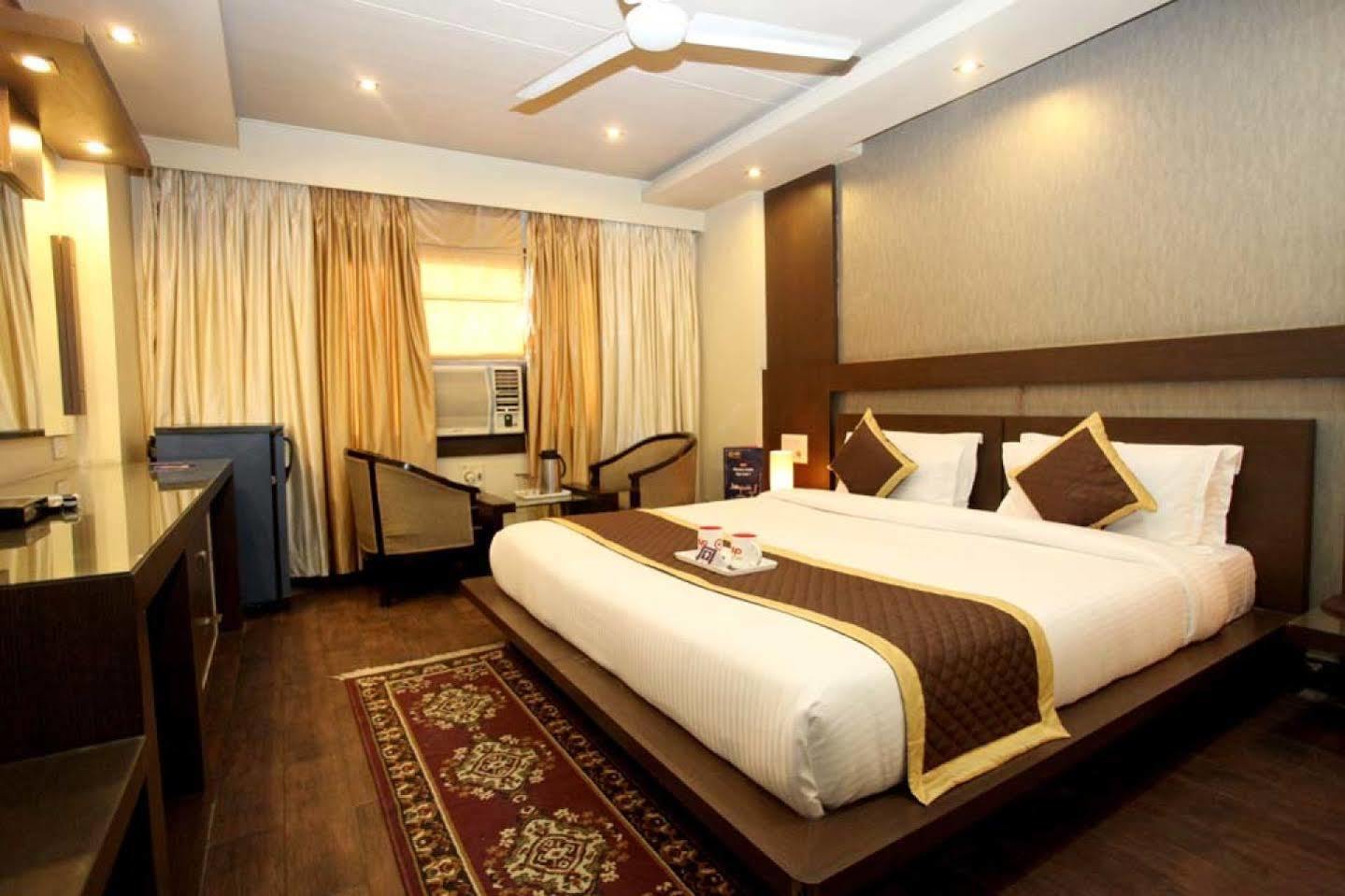 Hotel Aashish Jaipur Dış mekan fotoğraf